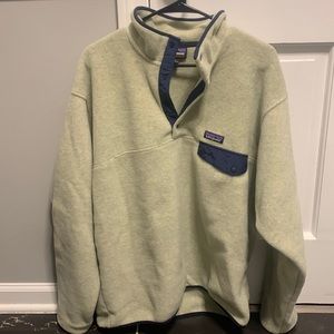 Patagonia oatmeal and navy button up fleece- worn and washed just once